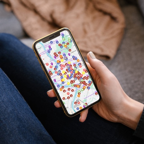 mapa atrakcji Rzymu na telefonie