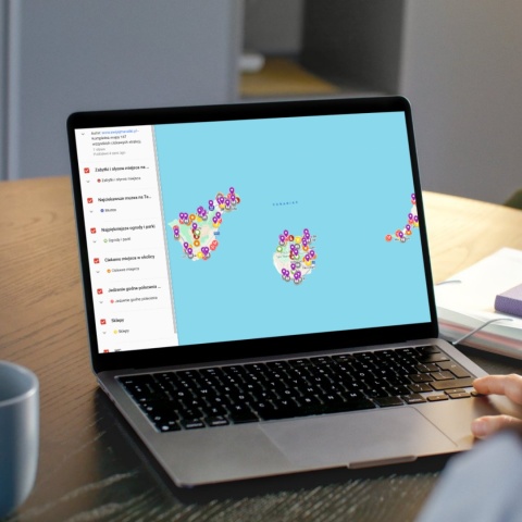 mapa atrakcji na Wyspach Kanaryjskich na komputerze